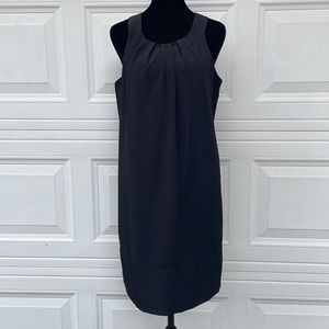 OLEG CASSINI Black Scoop Neck Sleeveless Mini Shift Dress Women’s size 2